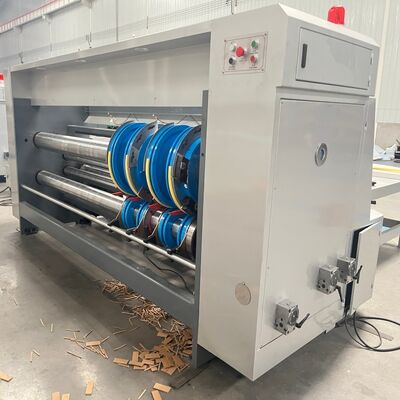 Qualität  PLC Control Rotary Slotting Machine With 4 Groups Knives Designed To Improve Slotting Accuracy And Operational Efficiency Fabrik
