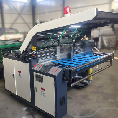 Halb automatische gewölbte Kasten-Flöten-lamellierende Maschine
