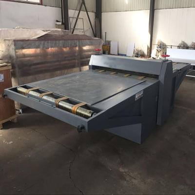 Flache Wellpappen-Stanzmaschine 4500 x 1600 x 1250 mm anpassbar