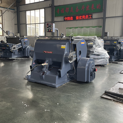 ML1200 Halbautomatische Druckschneid- und Kreuzungsmaschine für Wellpappe