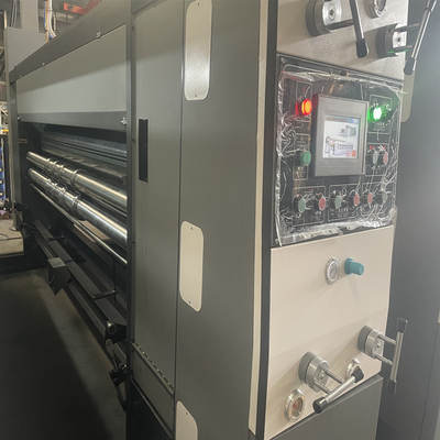 6 Farbgewölbte Karton Flexo-Druckmaschine 150m/Min