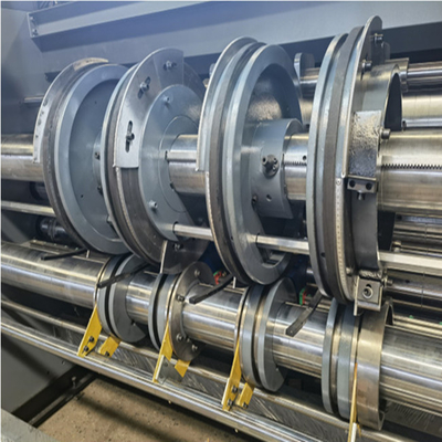 Schnelle Geschwindigkeit führen Eage-Zufuhr Flexo, das stempelschneidene Maschine 180pcs/Min kerbend druckt