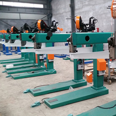 Manueller gewölbter Karton-Kasten-nähende Maschine kundengerechtes 250nail/min