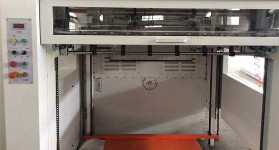 Faltende gewölbter Karton-stempelschneidene Flachbettmaschine