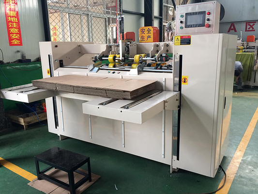 Mitsubishi-Doppelt-automatischer Karton-Servokasten-nähende Maschine für die Papierkasten-Herstellung