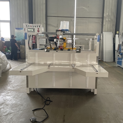 PLC steuerte 200mm Ordner, der Spannung 2800mm der Maschinen-380V/220V klebt