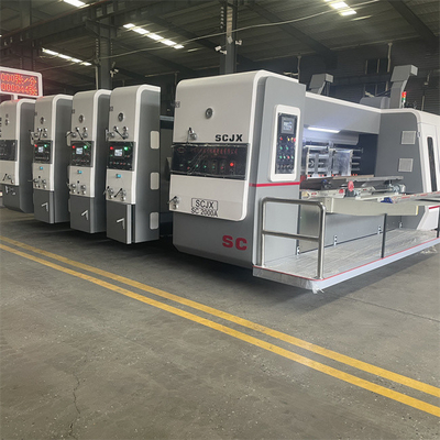 CE-Flexodruckmaschine mit Wellkarton 7,2 mm Druckplattenstärke