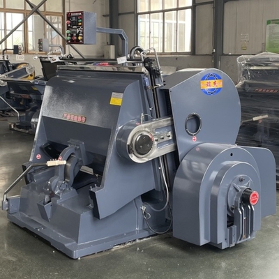 Handwerkliche Walzkartonmaschine zum Schneiden und Kreisen mit vier Sicherungsteilen