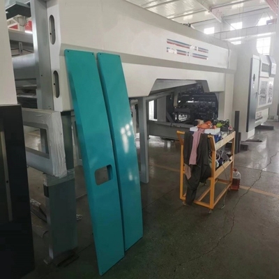 Flexo-Druck-Faltmaschine Klebmaschine Karton-Produktionslinie genaue und ordentliche Stapeln