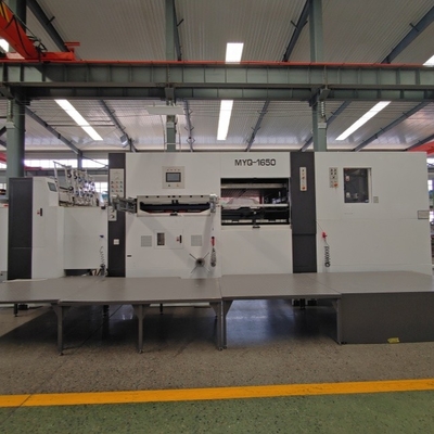 11kw PLC-Steuerung Genaue Hochgeschwindigkeits Min 8mm Wellkarton-Druckschneiden
