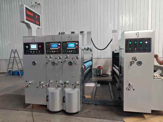 Automatische Flexodruckmaschine mit integriertem Trocknungssystem, präziser Spannungsregelung und einer Geschwindigkeit von 100-130 m/min für den Druck von Wellpappkartons