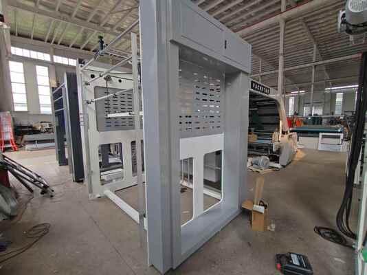 HL1600 automatische Flötenlaminiermaschine mit 1600X1250mm Max. Laminationsgröße, 5500 Blätter/Stunde Geschwindigkeit und PLC-Programmbestimmung